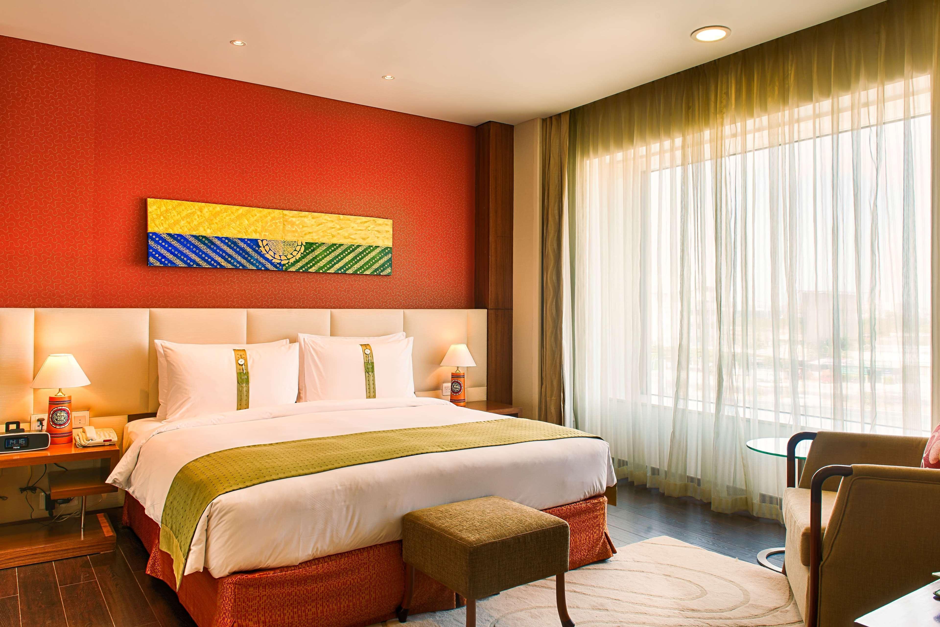 Ramada Plaza By Wyndham Pune Hinjewadi Dāpuri Dış mekan fotoğraf