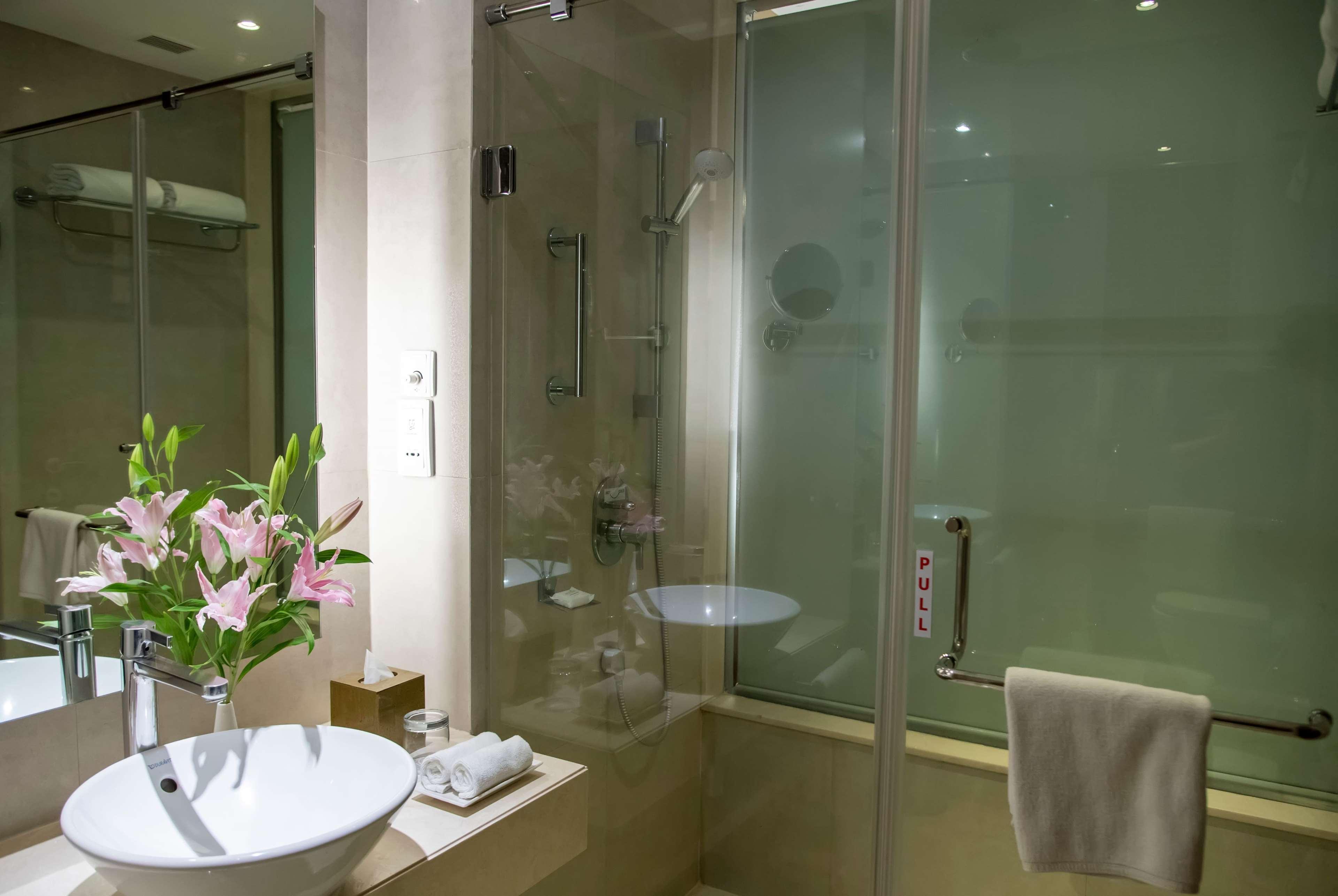 Ramada Plaza By Wyndham Pune Hinjewadi Dāpuri Dış mekan fotoğraf