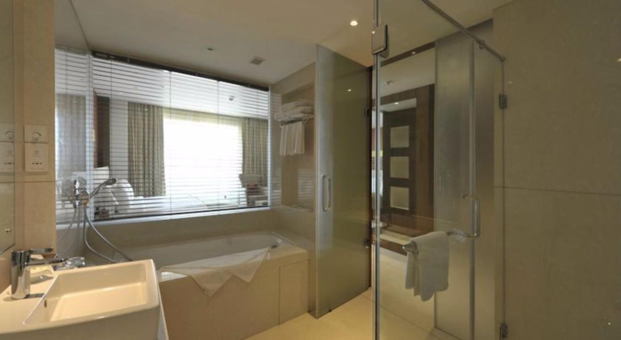 Ramada Plaza By Wyndham Pune Hinjewadi Dāpuri Dış mekan fotoğraf