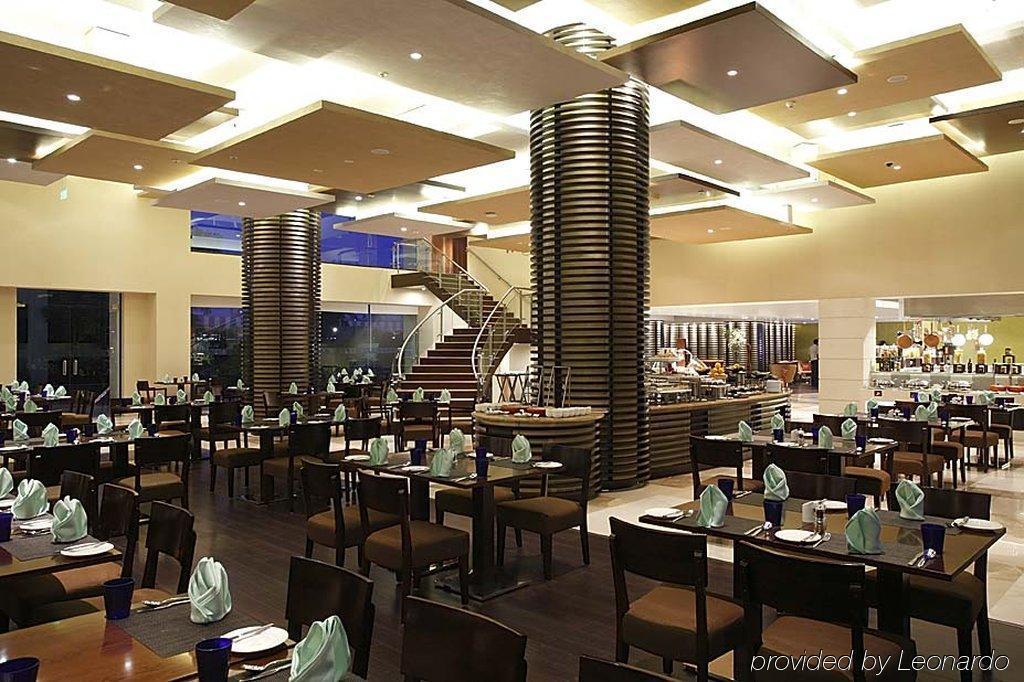 Ramada Plaza By Wyndham Pune Hinjewadi Dāpuri Dış mekan fotoğraf