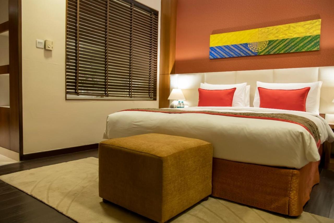 Ramada Plaza By Wyndham Pune Hinjewadi Dāpuri Dış mekan fotoğraf
