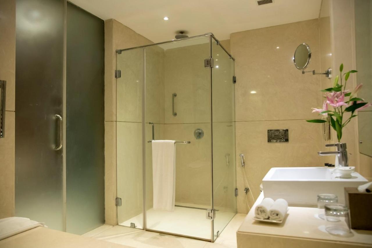 Ramada Plaza By Wyndham Pune Hinjewadi Dāpuri Dış mekan fotoğraf