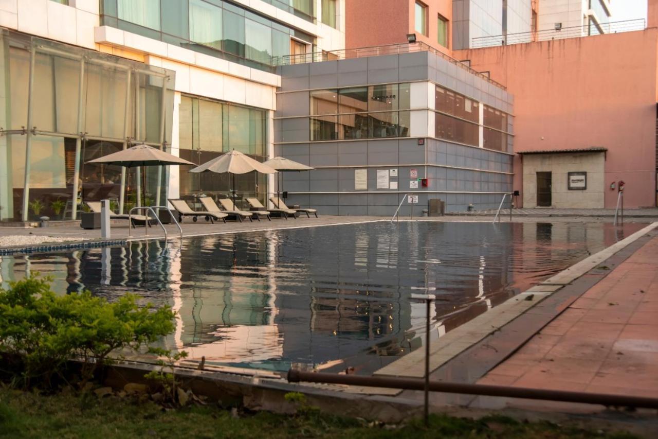 Ramada Plaza By Wyndham Pune Hinjewadi Dāpuri Dış mekan fotoğraf