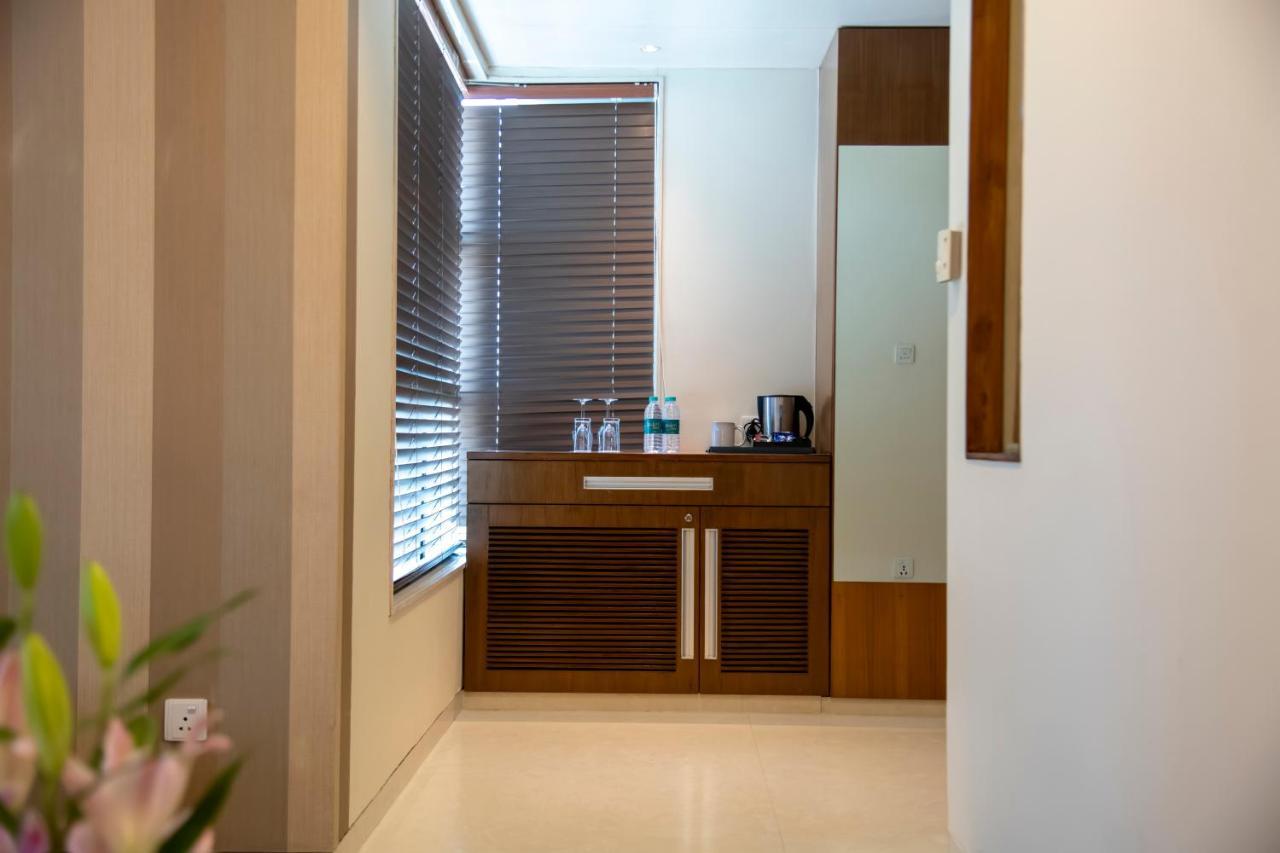 Ramada Plaza By Wyndham Pune Hinjewadi Dāpuri Dış mekan fotoğraf
